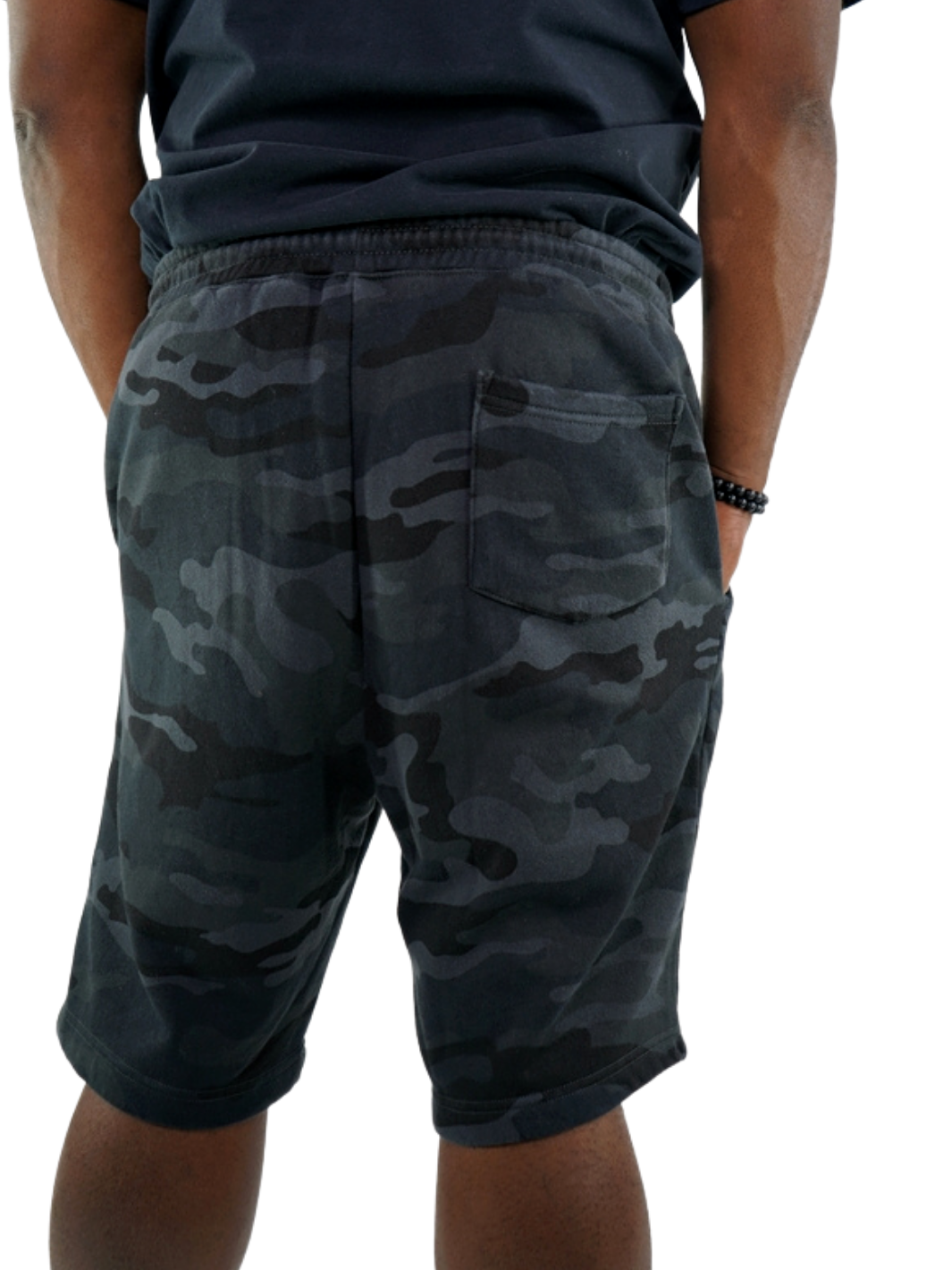 These actively casual GODinme shorts come in a Black or Green Camouflage design. Complete with a bold embroidered logo and a shoestring draw cord in Red to make a faithful statement wherever you go.